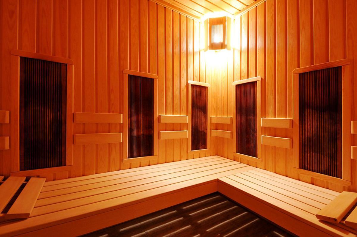 Apollo Spa Resort - Premium All-Inclusive , Pools & Free Beach, Individual Ac In Every Room Sables d'or Extérieur photo