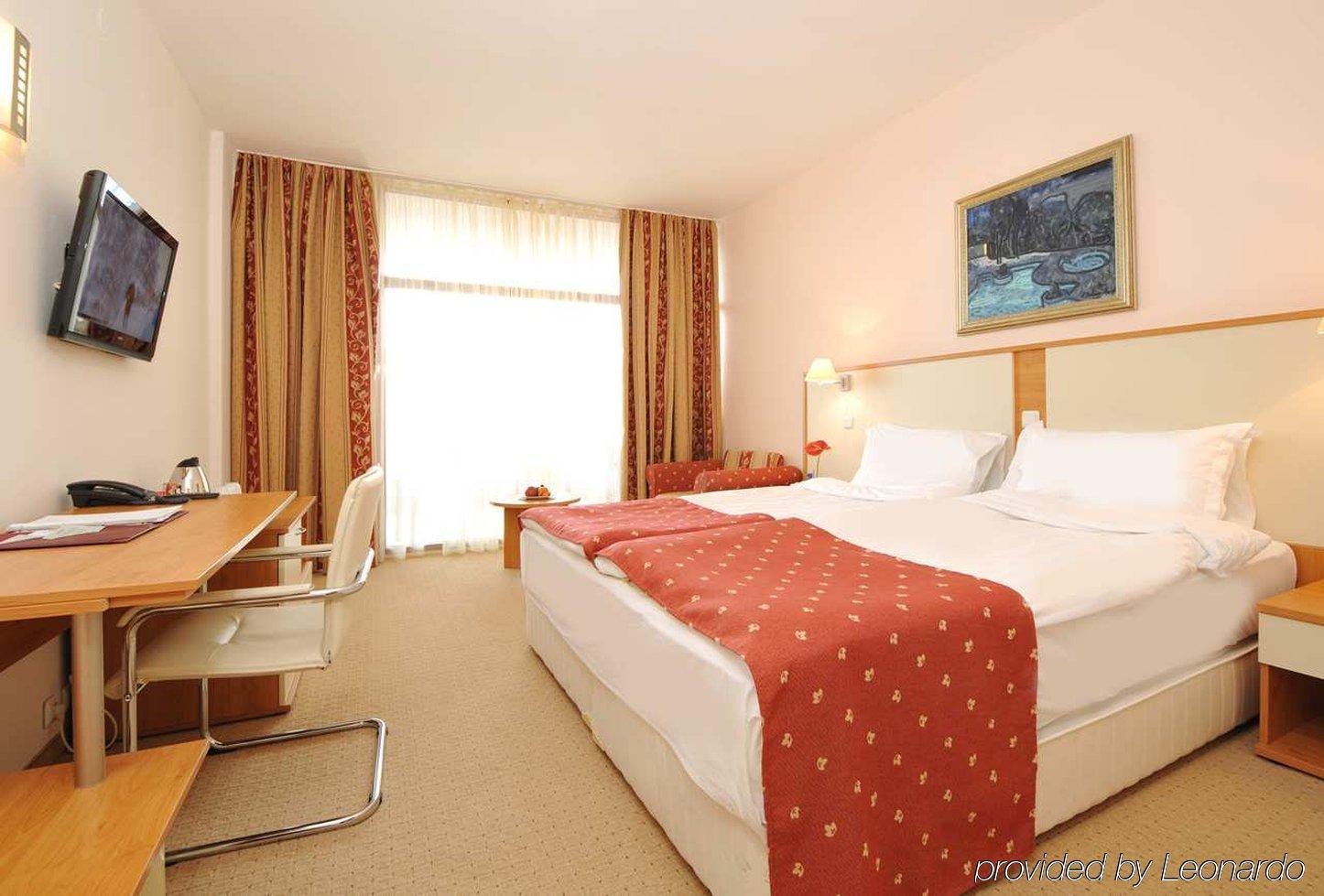 Apollo Spa Resort - Premium All-Inclusive , Pools & Free Beach, Individual Ac In Every Room Sables d'or Chambre photo